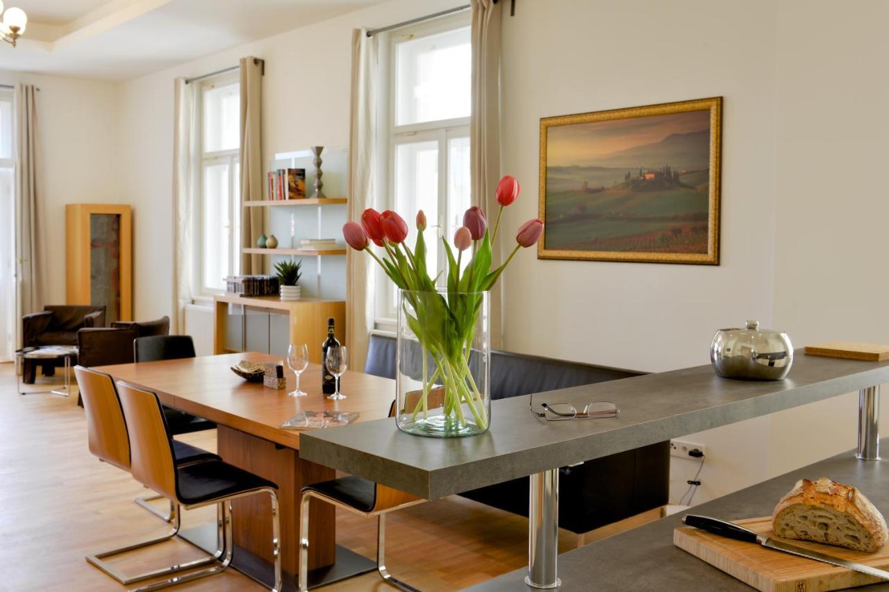 Kolonada Luxury 3 Bedroom Apartment Manes Марианске-Лазне Экстерьер фото